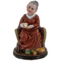 Фигурка декоративная "Бабушка/Дедушка", L10,5 W10,5 H16 см, 2в. оптом