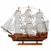 Корабли декоративные